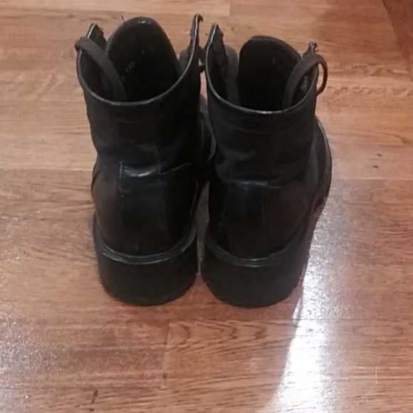 Gucci chocolate vtg boots designed by Tom Ford - Picture 3 of 5